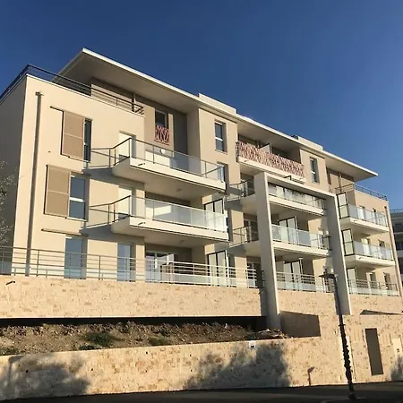 Apartment Belle Vue Grasse